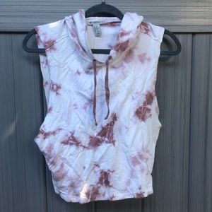 Athletic hoodie vest